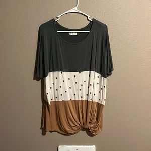 Twisted bottom tshirt